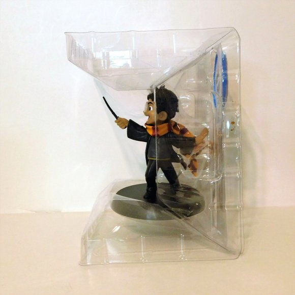 Harry Potter Q FIg First Spell Figure Quantum Mechanix Collectible - Picture 3 of 12